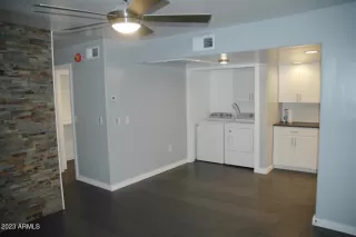 Photo #5: 6608413 Listing 