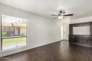 Photo #5: 6609010 Listing 