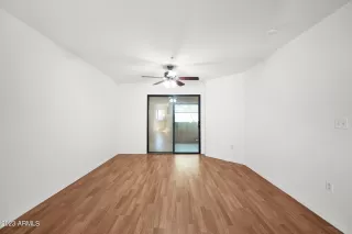 Photo #5: 6609112 Listing 