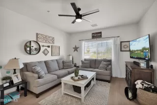 Photo #2: 6609237 Listing