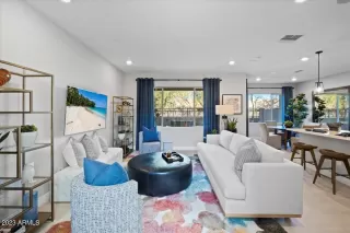 Photo #2: 6609332 Listing