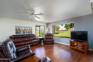 Photo #5: 6609452 Listing 