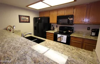 Photo #4: 6609499 Listing