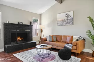 Photo #1: 6609883 Listing