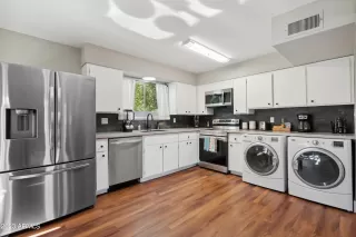 Photo #4: 6609883 Listing