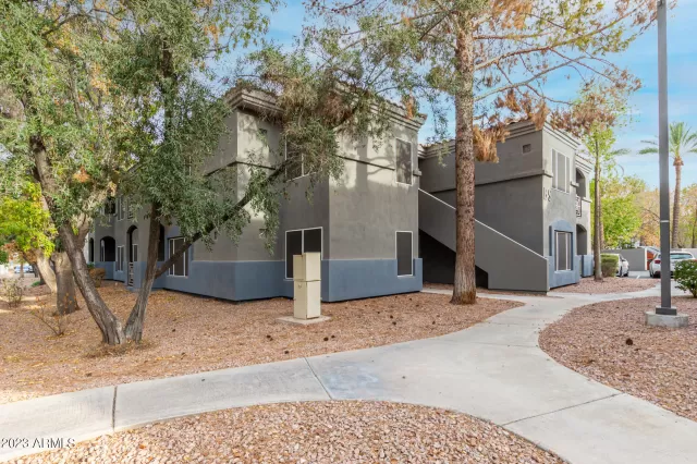 MLS: 6609988 Condo For Sale