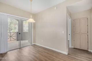 Photo #2: 6609988 Listing