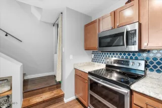 Photo #6: 6610087 Listing 