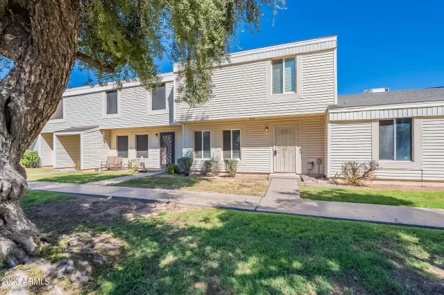 MLS: 6610201 Condo For Sale