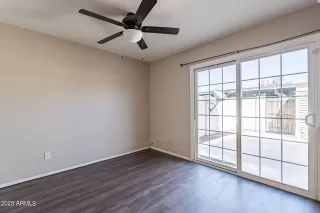 Photo #5: 6610201 Listing 