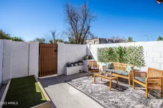 Photo #6: 6610327 Listing