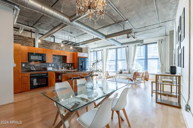 MLS: 6610416 Condo For Sale