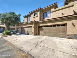 Photo #6: 6610418 Listing