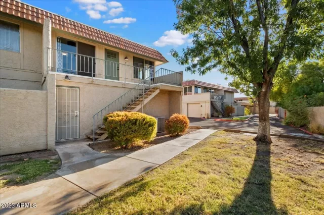 MLS: 6610520 Condo For Sale