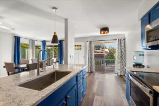 Photo #3: 6610520 Listing