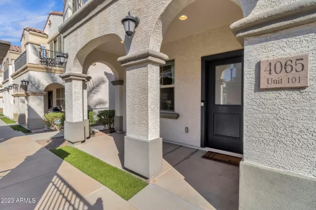 MLS: 6610890 Condo For Sale