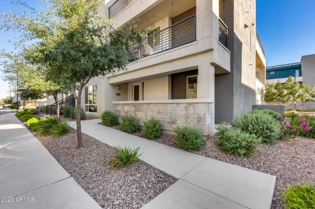 MLS: 6610970 Condo For Sale