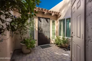 Photo #4: 6611220 Listing