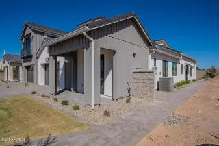 Photo #2: 6611271 Listing 