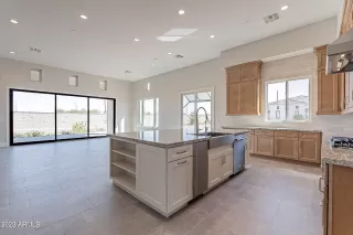 Photo #6: 6611271 Listing 