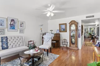 Photo #4: 6611291 Listing