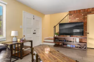 Photo #2: 6611410 Listing