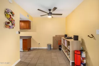 Photo #5: 6611410 Listing