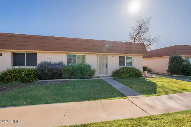 MLS: 6611416 Condo For Sale