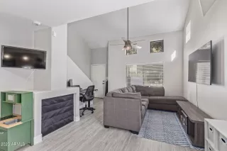 Photo #4: 6611482 Listing