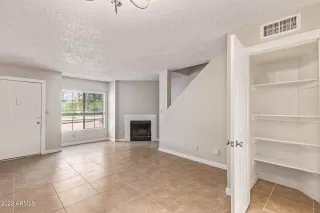 Photo #3: 6611498 Listing 