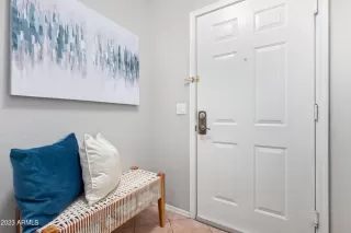 Photo #2: 6611543 Listing