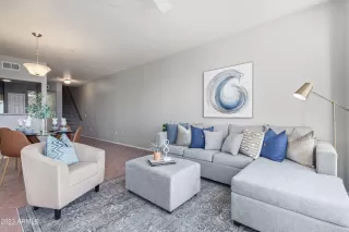 Photo #4: 6611543 Listing