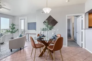 Photo #6: 6611543 Listing