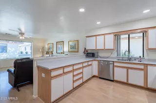 Photo #4: 6611682 Listing 