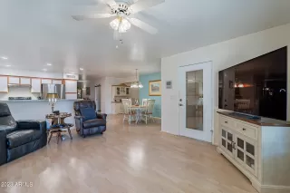 Photo #6: 6611682 Listing 