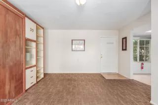 Photo #3: 6611732 Listing