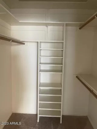 Photo #4: 6612117 Listing