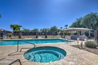 Photo #3: 6612211 Listing