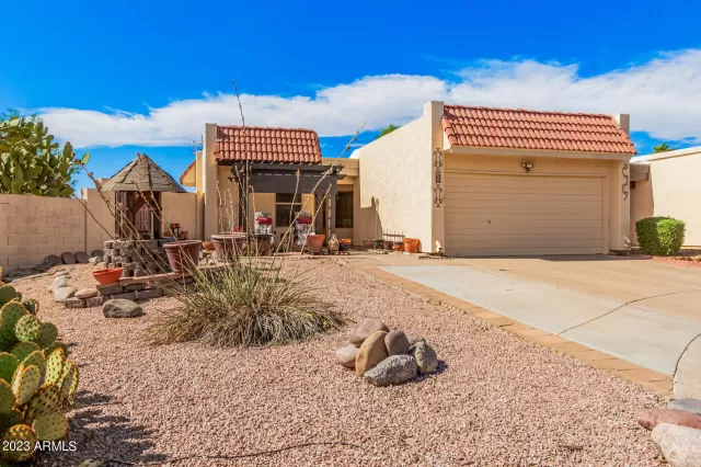 MLS: 6612241 Condo For Sale