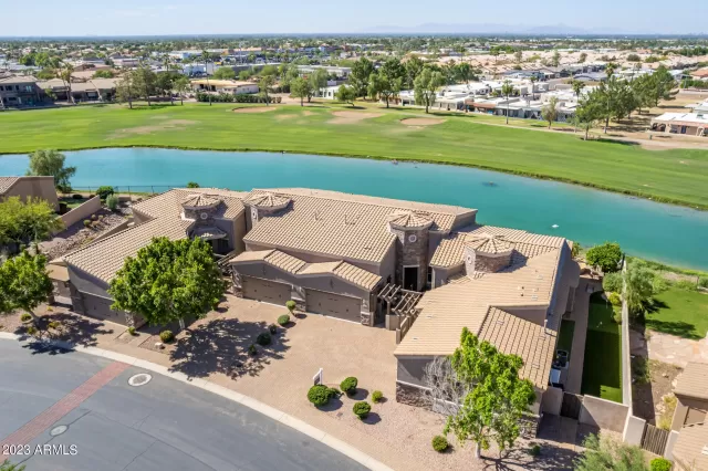 MLS: 6612318 Condo For Sale