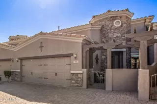 Photo #5: 6612318 Listing