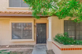 Photo #2: 6612486 Listing