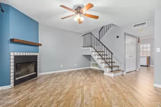 Photo #4: 6612486 Listing