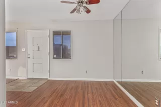 Photo #4: 6612863 Listing