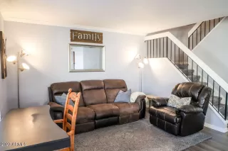 Photo #4: 6613022 Listing