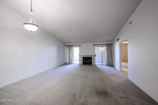 Photo #3: 6613452 Listing 