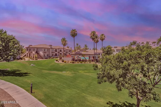 MLS: 6613456 Condo For Sale