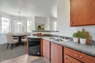 Photo #3: 6613456 Listing