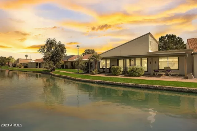 MLS: 6613686 Condo For Sale