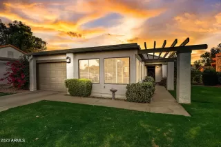 Photo #3: 6613686 Listing